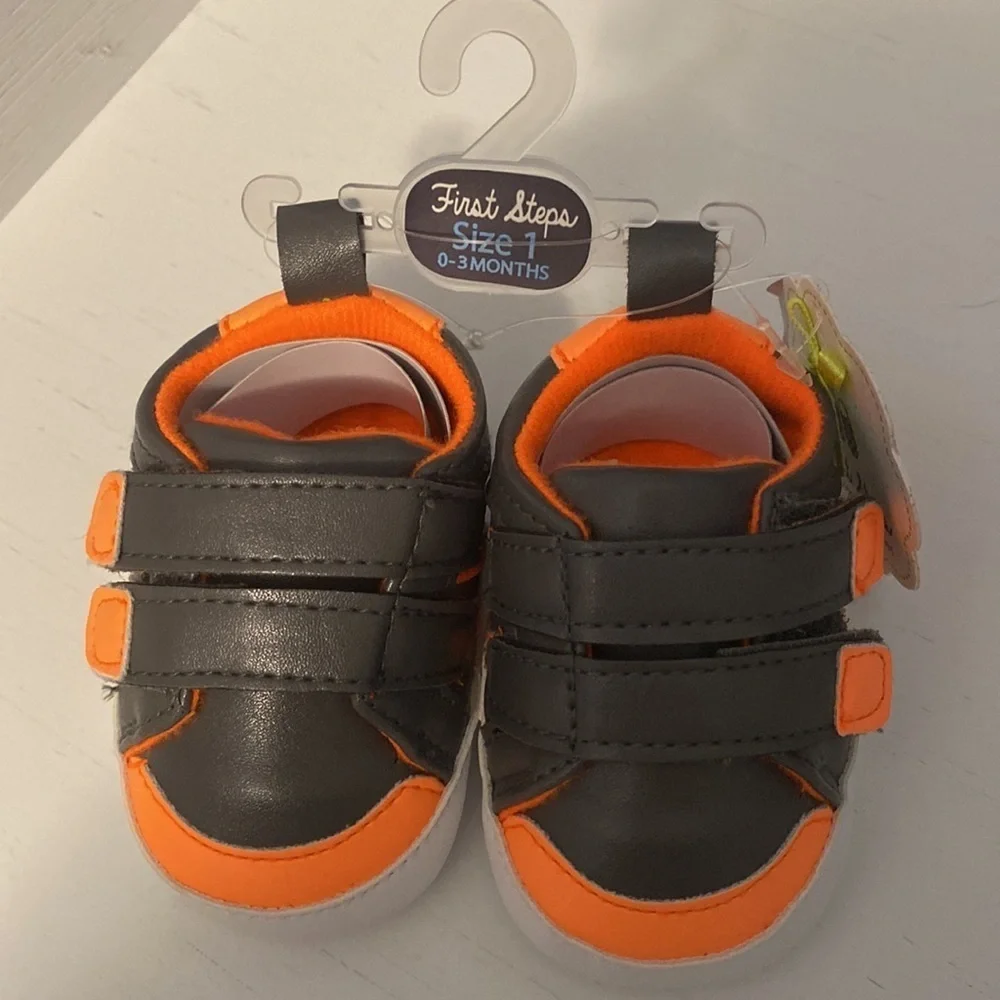 First steps size 1 baby shoes